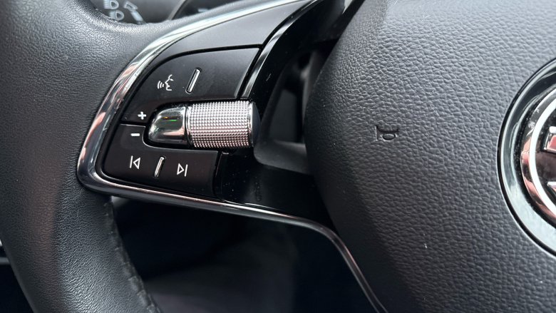 Skoda Octavia 1.5 TSI e-TEC SE L 5dr DSG Petrol Estate